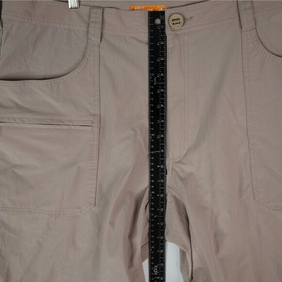 Cabelas Shorts Mens 42 Cargo Camping Nylon Hiking Performance Insect Defense - Picture 8 of 16